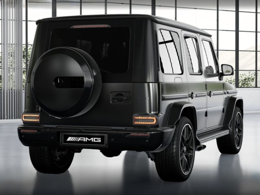 MERCEDES G 63 AMG | FACELIFT | SKLADEM | V8 BITURBO | německé předváděcí auto | černá matná Night Magno Manufaktur | černá kůže | maximální výbava | dovoz | ihned k předání | nákup online | auto eshop | AUTOiBUY.com